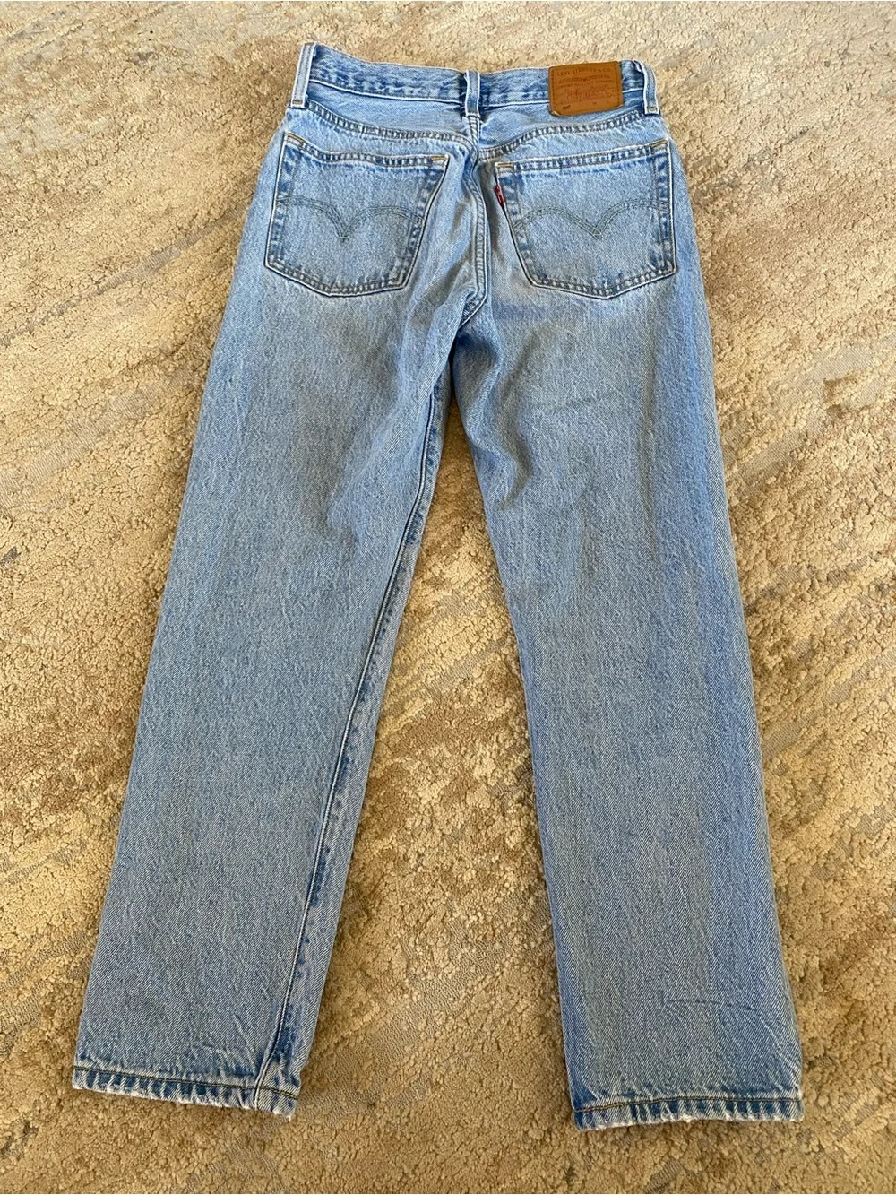 Levi’s 501 Distressed Blue Jeans Straight Leg Light Wash Button Fly High Rise 25